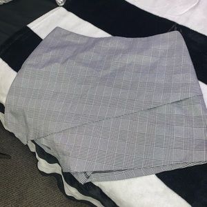 Plaid Skirt/Skort